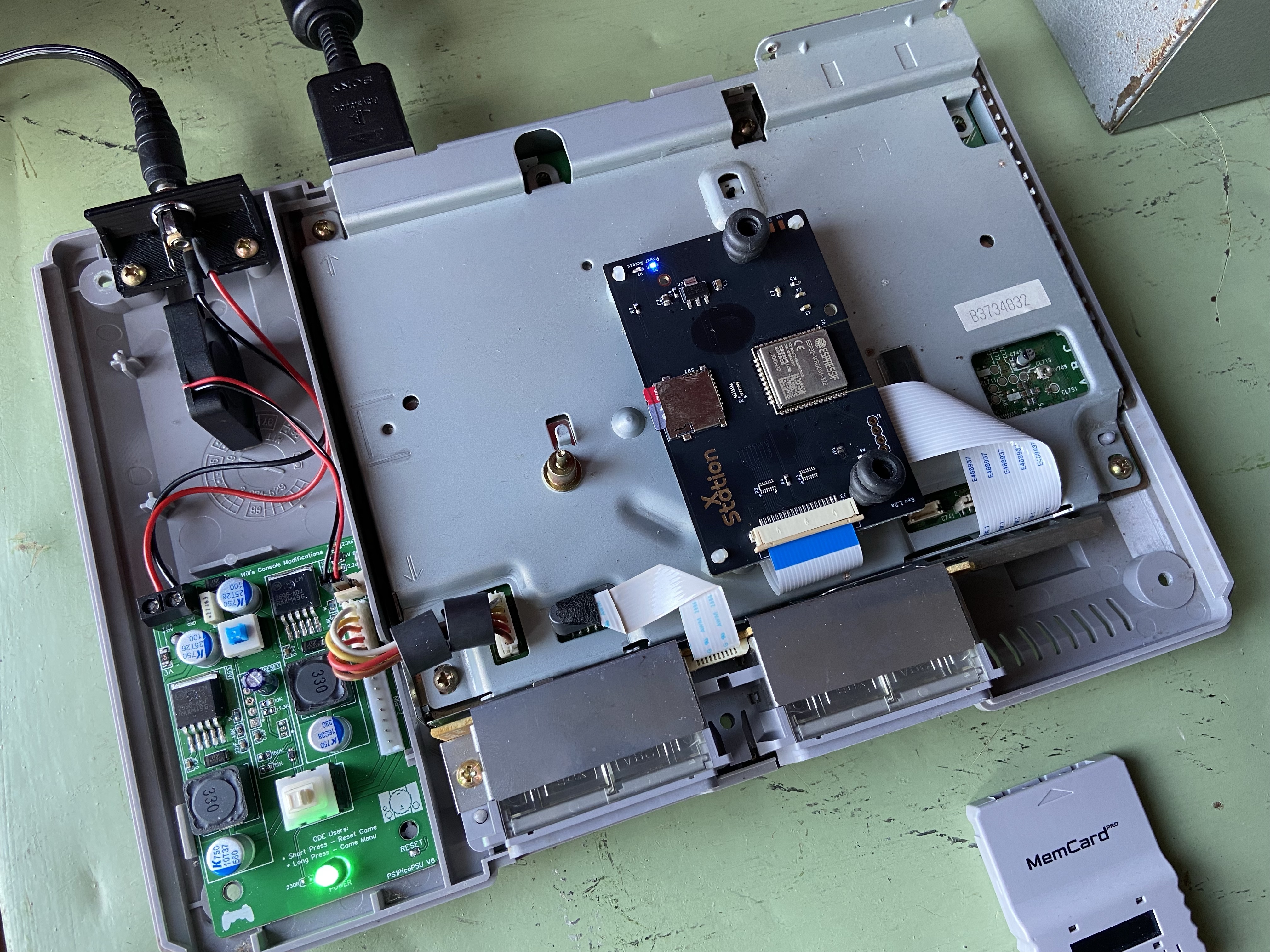 Fan added to an aftermarket PlayStation psu